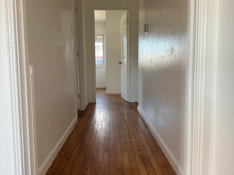 2401 Humphrey Ave #A — Photo 9