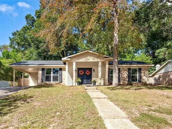 109 Vanderbilt Dr, Mobile, AL 36608