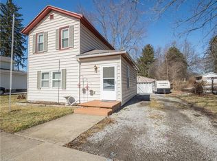 110 High St, Washingtonville, OH 44490