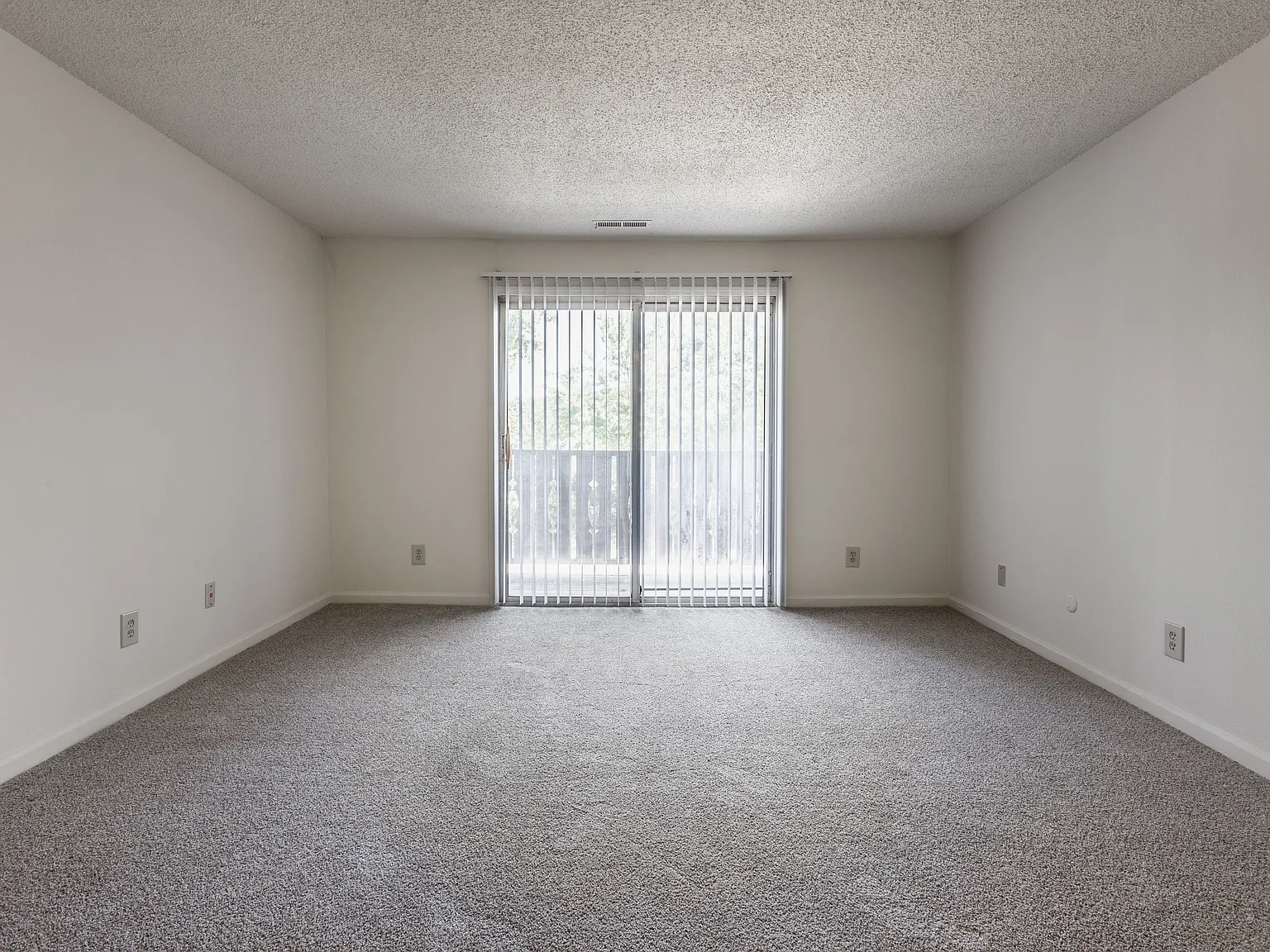 The Timbers Apartments — Photo 3