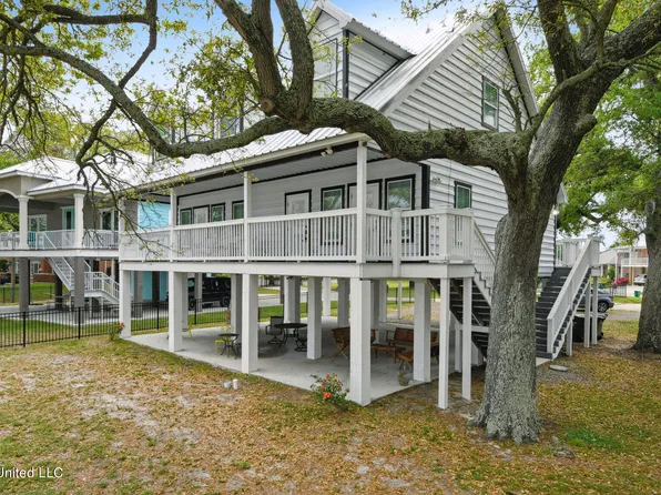 244 W Beach Blvd, Long Beach, MS 39560