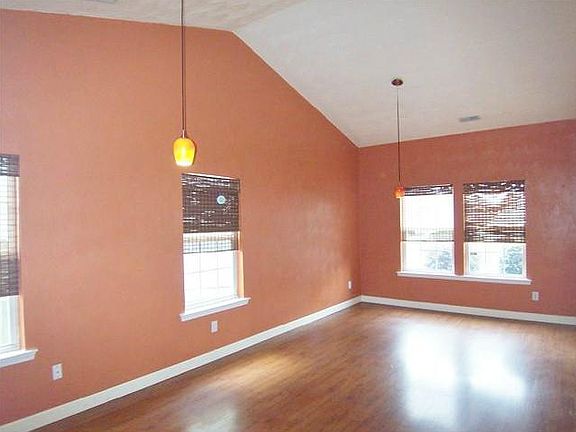 3rd image of 2449 Rockwater Cir