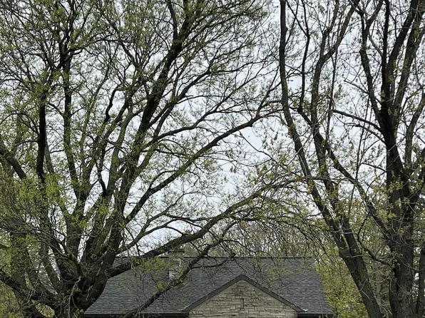 1324 Fish Hatchery Road, Madison, WI 53715