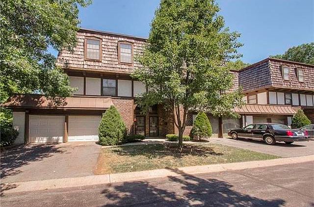 1st image of 10219 Cedarbrooke Ln