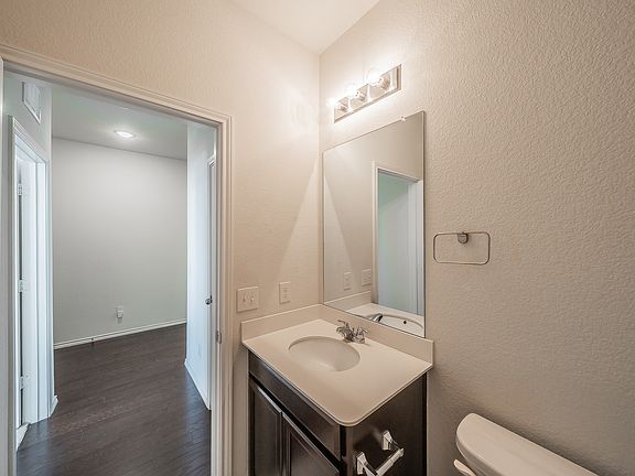 5th image of 1216 Ridley St