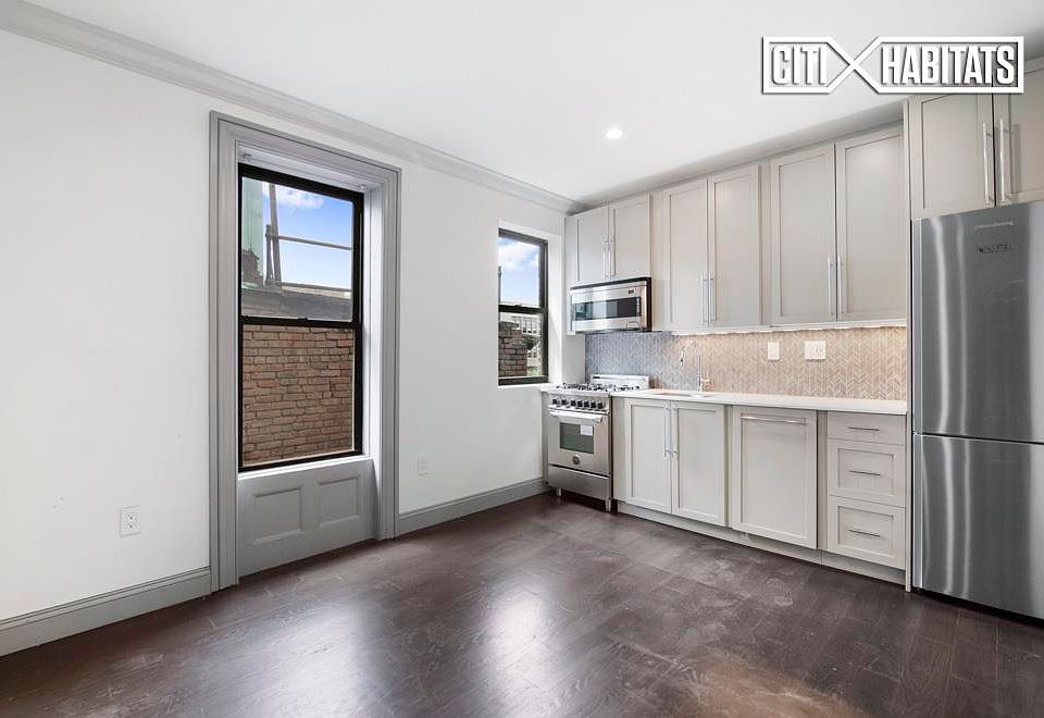 1st image of 109 Greene Ave APT 4W