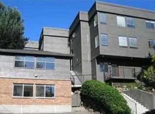4111 Whitman Ave N APT 302, Seattle, WA 98103