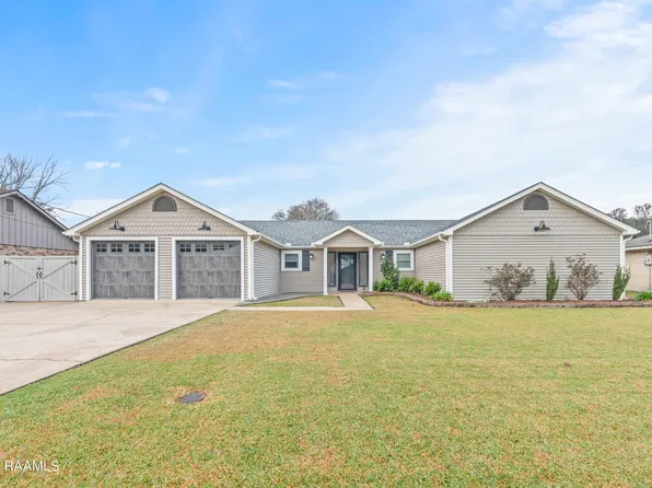 1404 S Patout St, New Iberia, LA 70560