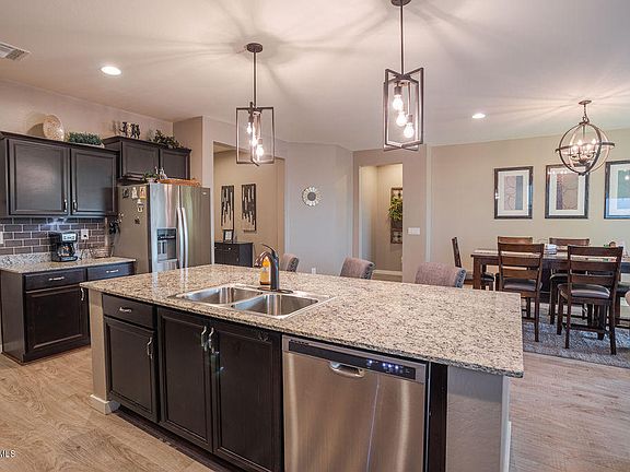 5th image of 39922 W Brandt Dr
