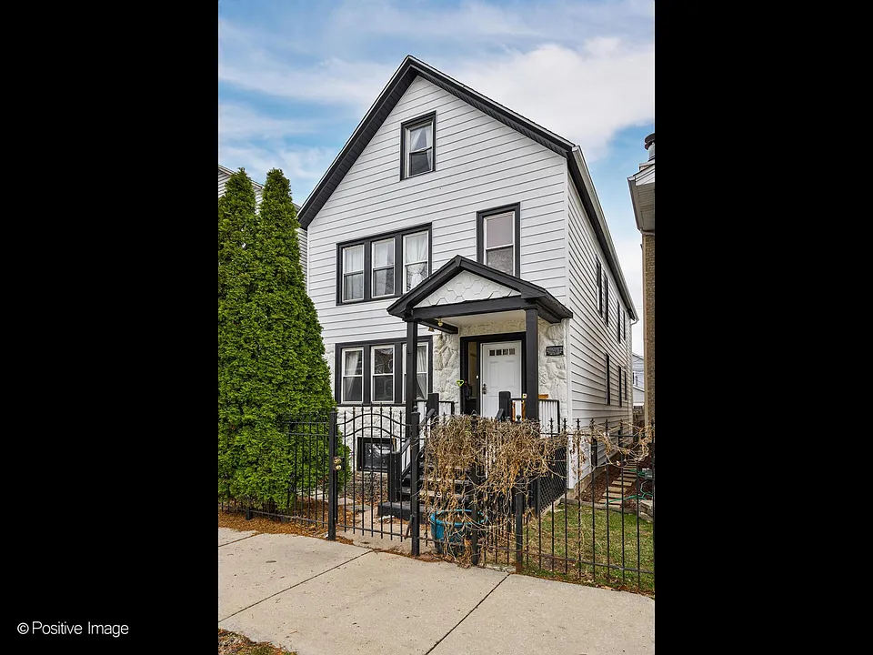 1824 N Mozart St #1