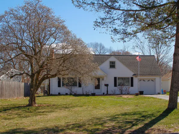 290 Columbus Avenue, Meriden, CT 06451