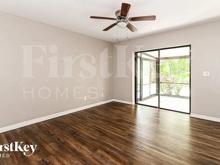 17420 Duquesne Rd — Photo 9