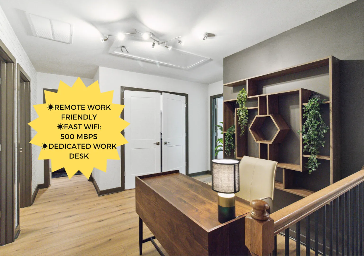 Boutique BNB - Pet Friendly | SMLuxeProperties — Photo 4