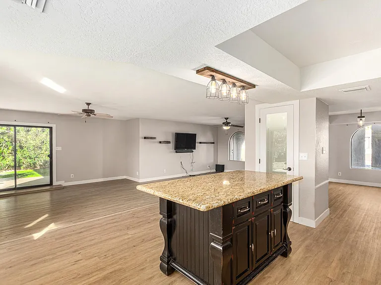 6401 E Jean Dr — Photo 14