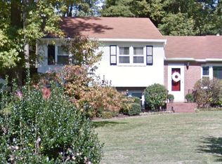 8700 Trent Rd, North Chesterfield, VA 23235