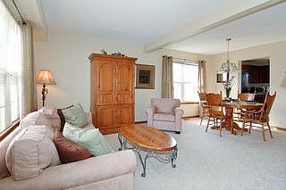 Living Room / Dining Room