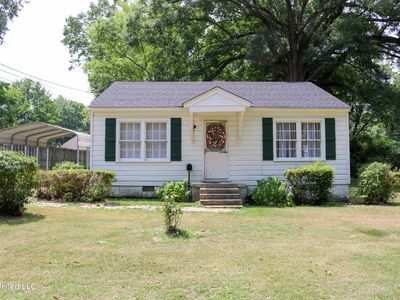 213 Lindale St, Senatobia, MS, 38668