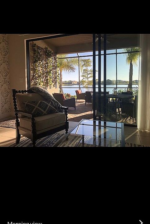 Lakefront villa