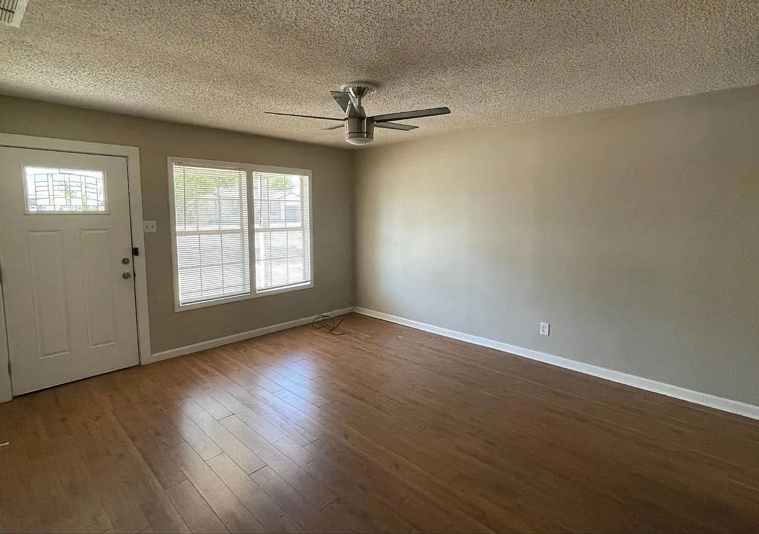 4 Bedroom 2 Bathroom House close to Texas Tech! — Photo 4