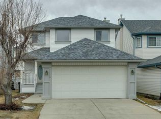 276 E Hidden Valley Grv NW, Calgary, AB T3A 5W9