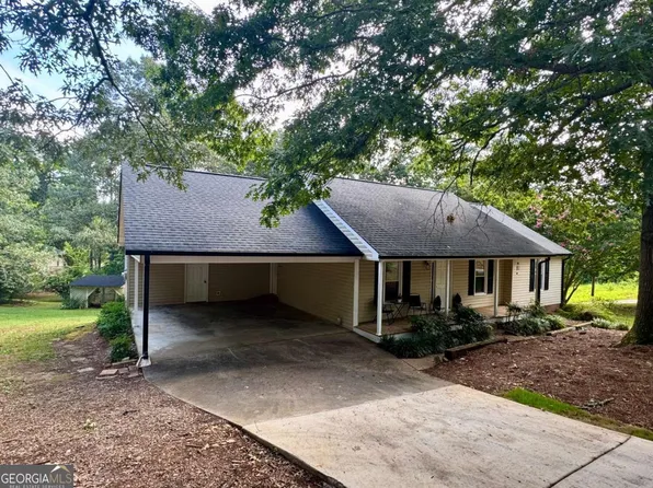 9 Woodberry Dr SE, Silver Creek, GA 30173