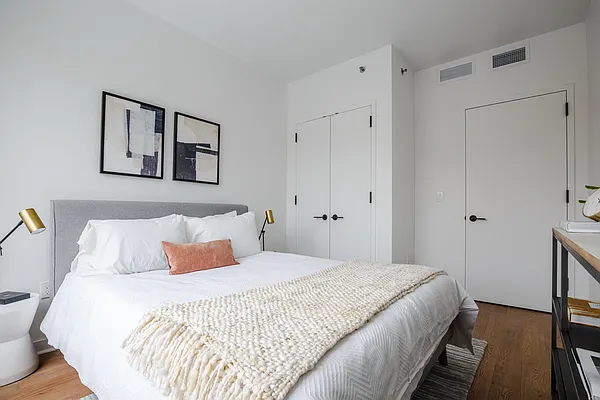 Rented by MNS | media 14