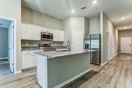 253 Treadstone Way Photo 1