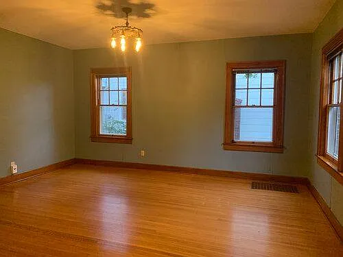 705 S Fess Ave — Photo 11