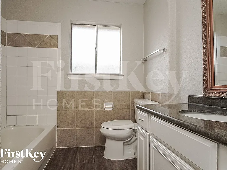 7714 Dawnridge Dr — Photo 9