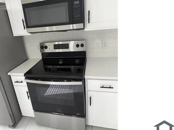 826 S Walters #2, San Antonio, TX 78203