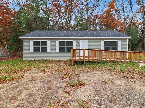 43 Stephen Ave, Fountain, MI 49410