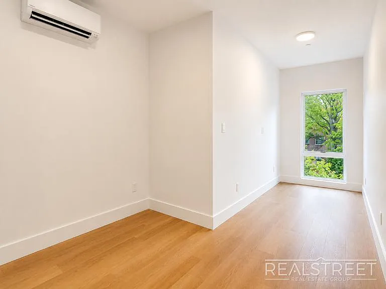 1260 Prospect Pl #2A — Photo 3