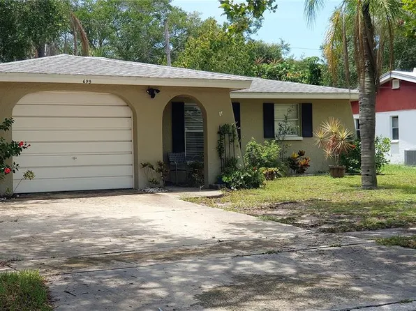 695 34TH ST SE, LARGO, FL 33771