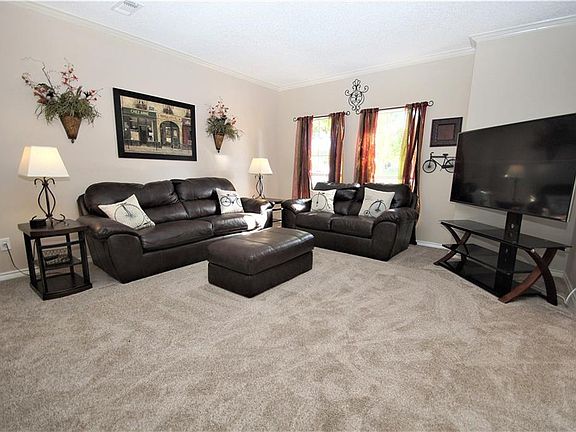 5th image of 2655 Creekside Way