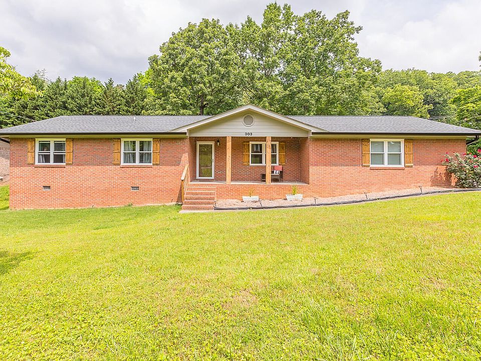 1st image of 303 Callan Dr