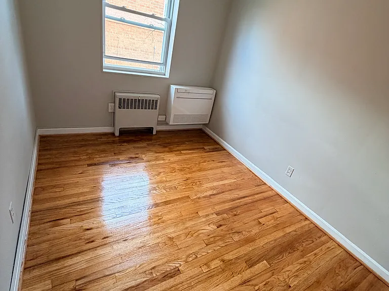 7905 Lockney Ave #202 — Photo 4