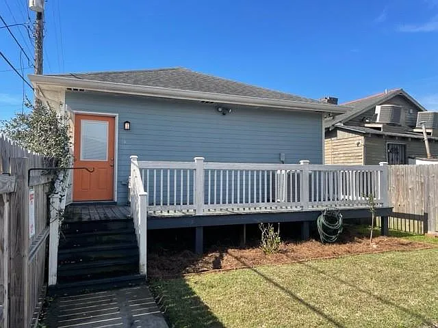8601 Apricot St — Photo 16