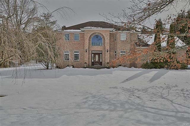 1st image of 263 Hickory Dr