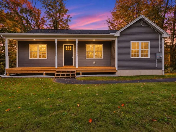 120 High Rd, Gilbertville, MA 01031