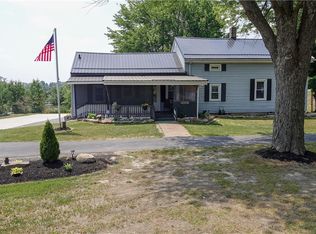 7142 Anderson Rd, Windham, OH 44288