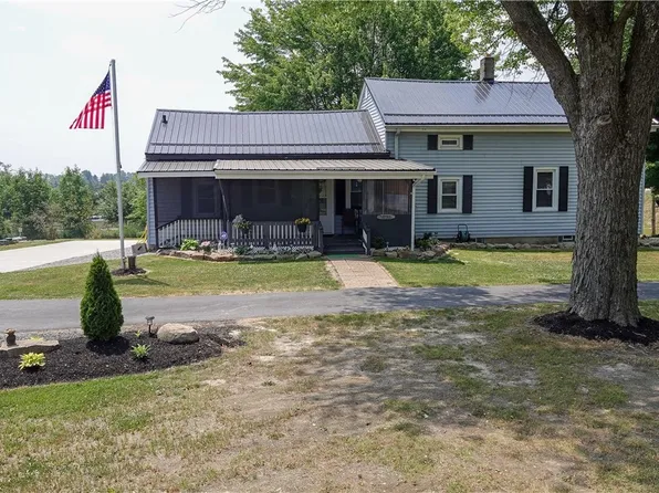 7142 Anderson Rd, Windham, OH 44288