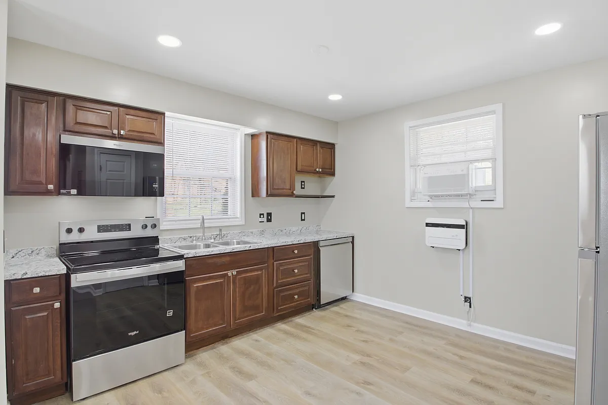 SMART A/C can be controlled from anywhere. - 2741 Jones Ave #B