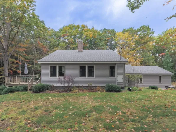 565 Old County Road, Plainfield, NH 03871