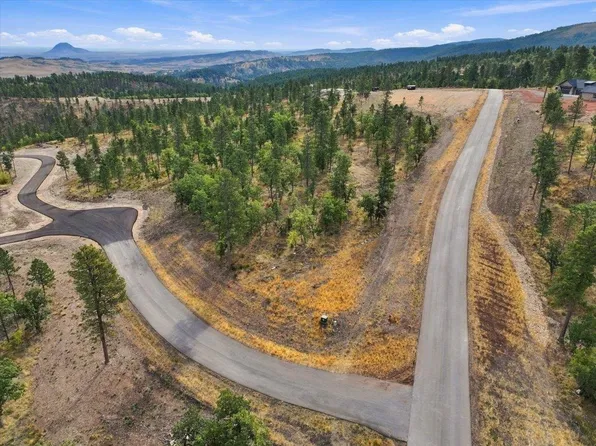 29 Three Peaks Pass, Whitewood, SD 57793