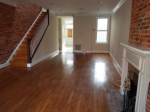 3rd image of 1633 Marion St NW