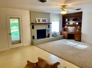 849 Wheeler St, Mason, TX 76856