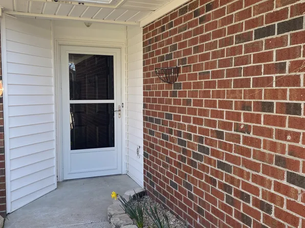 2604 Boone Ct, Greenville, NC