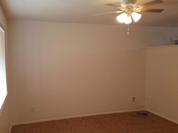 4th image of 9211 N 45th Ave