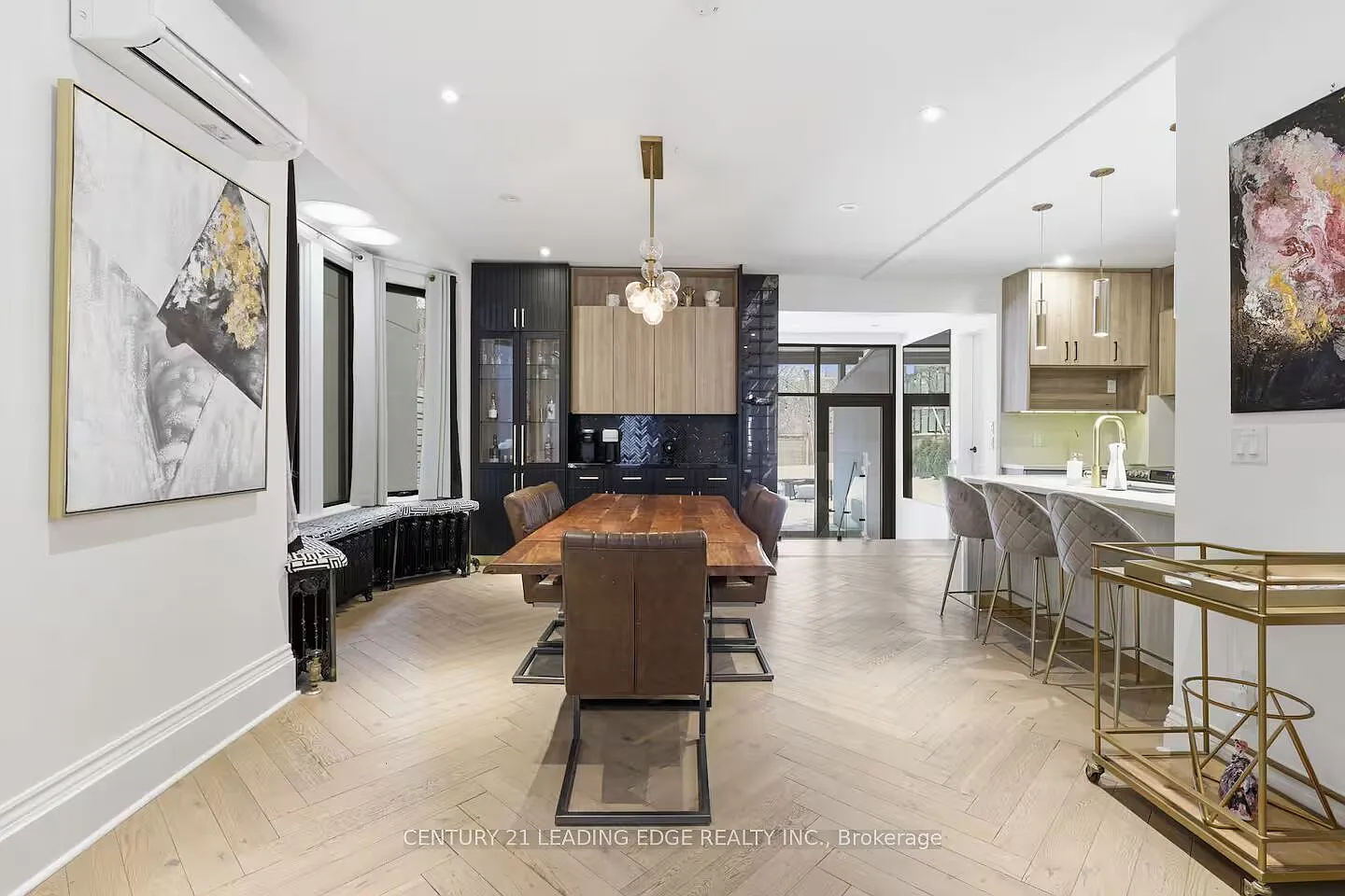 6 bed, $9,000 — Photo 3