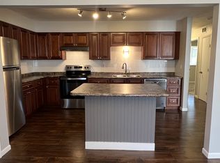 908 Wescott Sq #103A, Saint Paul, MN 55123